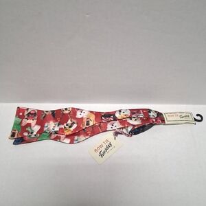 Crazy Holiday Dogs Self-tie Bow Tie